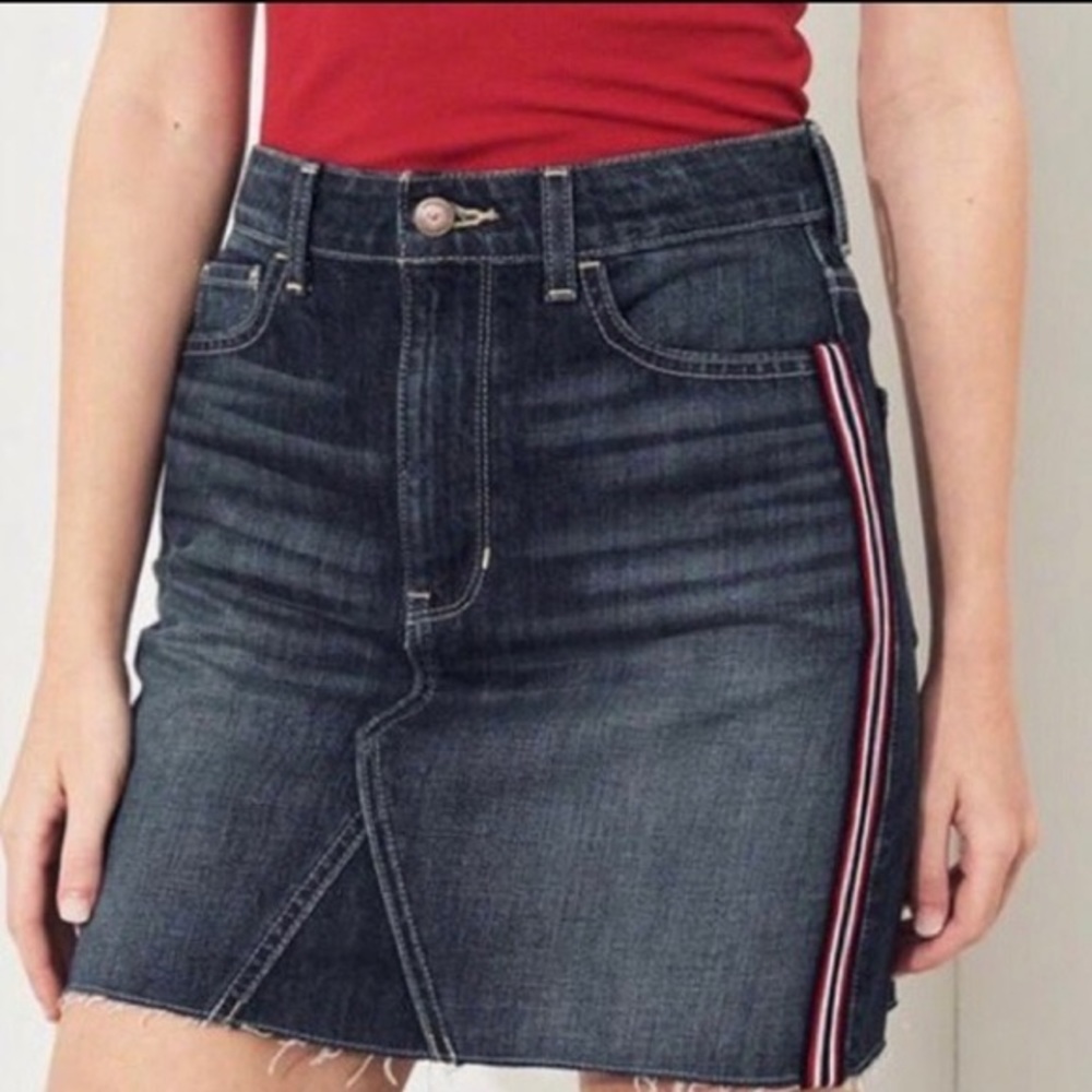 High waisted Hollister striped denim skirt Size 1 w25